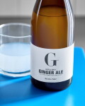 Nicolas Vahé Nealkoholické zázvorové pivo 750 ml, hnědá barva, sklo