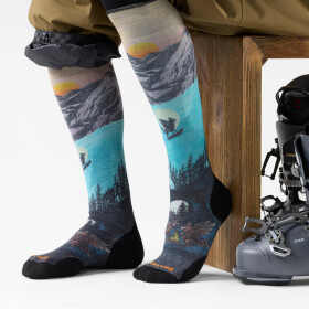 Unisex merino ponožky SMARTWOOL Ski Targeted Cushion Winter Phase Print, Purple Dawn velikost: 42-45 (L)
