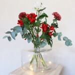 Storefactory Exkluzivní set: váza KVARNARP + aranžovací kroužek Hanataba, čirá barva, sklo