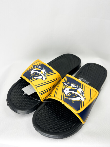 FOCO Pánské pantofle Nashville Predators Legacy Velcro Sport Slide Slipper Velikost: EU