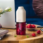 Monbento Lahev Monbento Positive Natural Cream 500 ml, krémová barva, plast