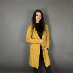 HOSH Jednobarevný kardigan BELLA Barva: Hořčicová