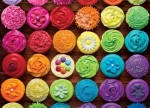 EUROGRAPHICS Puzzle Dortíková duha (Cupcake)