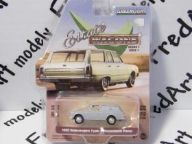 1965 Volkswagen Type 3 Squareback Panel - GREENLIGHT 1:64