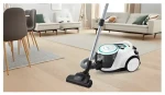 Bosch Serie 6 BGC41XHYG bílá / Bezsáčkový vysavač / UltraAllergy filtr / 68 dB / rádius 10 m (BGC41XHYG)