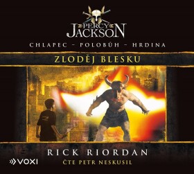 Percy Jackson Zloděj blesku Petr Neskusil) Rick Riordan