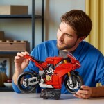 LEGO LEGO® Technic 42202 Motorka Ducati Panigale V4 S