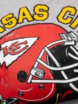 New Era Pánská mikina Kansas City Chiefs NFL Training Golf Cart Crewneck Velikost: S