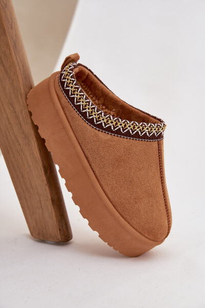 Dětské juniorská sněhule s výšivkou na platformě Camel Jolisse 34