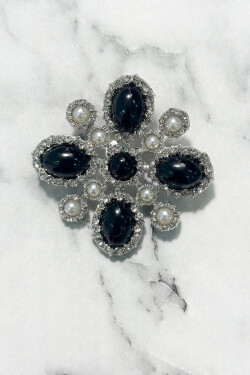 Brož Květina 2 stříbrná + černá UNI