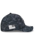 New Era Pánská kšiltovka Cleveland Browns NFL 2026 Salute to Service 39THIRTY M-Crown Flex Velikost: M/L