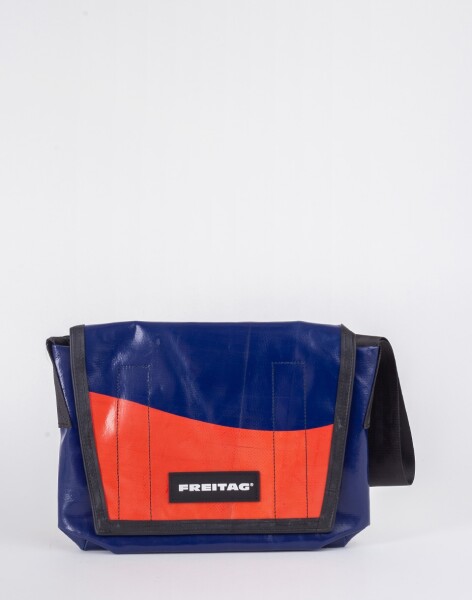 FREITAG F11 Lassie