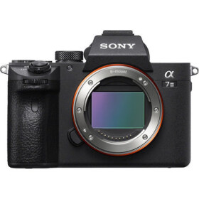 SONY Alpha A7 III tělo / 24.2 Mpix / CMOS Exmor / 4K video / 3 LCD / bez objektivu (ILCE7M3B.CEC)