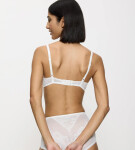 Triumph Wild Rose Sensation – formující podprsenka se Spacer Cup Triumph SILK WHITE 75F