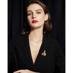 Brož Swarovski Elements Estefania - květina, Zlatá