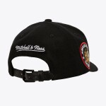 Mitchell & Ness Pánská kšiltovka Chicago Blackhawks NHL Kicking Wool Pro Strapback
