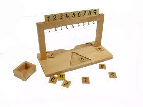 Moyo Montessori Moyo Montessori Stojan na barevné korálkové schody