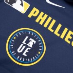 Nike Pánská mikina Philadelphia Phillies MLB 2025 City Connect Authentic Therma Hoodie Velikost: 2XL