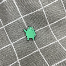 Pinarna.cz Žába ukazující prostředníček