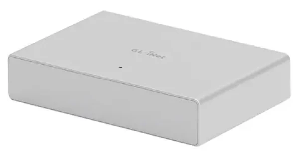 GL.iNet GL-RM1PE Comet PoE / KVM přepínač / 4K30 / PoE / vzdálený přístup (GL-RM1PE)