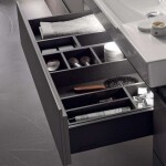 GEBERIT - Xeno 2 Organizér do zásuvky 32x6 cm, šedá 500.526.00.1