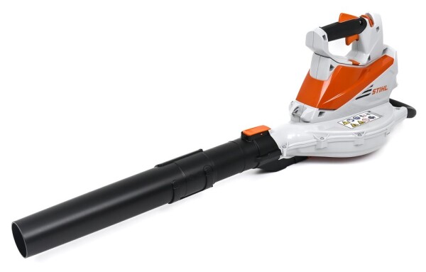 Aku vysavač/fukar na listí STIHL SHA 56