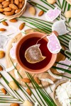 TEA HERITAGE Čaj rooibos s červeným pomerančem Cat – 5 ks, fialová barva, papír, textil