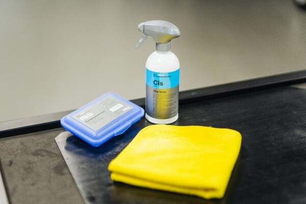 KOCH CHEMIE - Čistící modelína modrá Clay 200 g Rkb Reinigungsknete blau EG4183001
