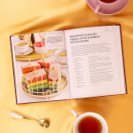 New Mags Kniha – Harry Potter Afternoon Tea Magic, Veronica Hinke/Jody Revenson, červená barva, papír