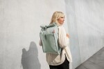 Rolovací batoh Reisenthel Urban Rolltop Twist sage
