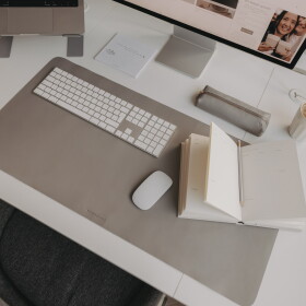 Eulenschnitt Podložka na pracovní stůl Heart Grey 80 x 40 cm, šedá barva, textil