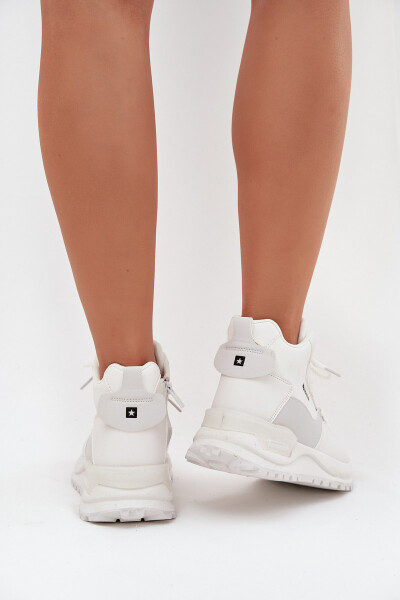 Dámská sportovní obuv na platformě Big Star – bílá Velikost: 36