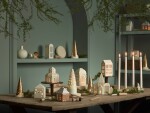 KÄHLER Porcelánový svícen Gingerbread Lighthouse Small, hnědá barva, porcelán