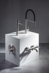 SAPHO - MINIMAL stojánková dřezová baterie, flexibilní ramínko, černá/nerez mat MI590