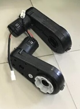 Mamido Motor s převodovkou 24V pro Mercedes G63 AMG 200W