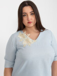 Světle modrá halenka plus size s krátkým rukávem 48