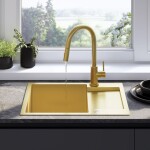 REA - Ocelový dřez Paul BRUSH GOLD s kuchyňskou baterií KPL-96010