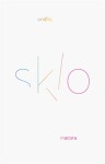 Sklo