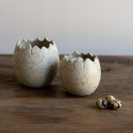 Storefactory Keramický obal na květiny Lyckeby Brown Ø 12 cm, béžová barva, keramika