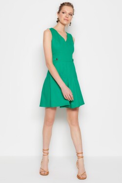Trendyol zelené pasové mini tkané šaty detailem záhybu