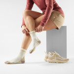 Dámské merino turistické ponožky SMARTWOOL Women's Hike Light Cushion Mid Crew Sock, Natural velikost: 42-45 (L)