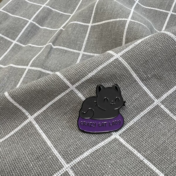 Pinarna.cz Crazy cat lady / Šílená kočičí žena (černá kočka)