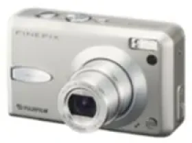 FUJIFILM FinePix F30 /6,3MPx / 3x zoom / 2,5 LCD (190105)