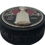 Mustang Puk Colorado Avalanche NHL Ultra 3D Stanley Cup Medallion