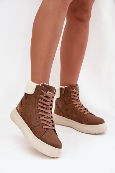 Dámské zimní boty s kožíškem Lee Cooper LCJ-25-01-3735 hnědé 39