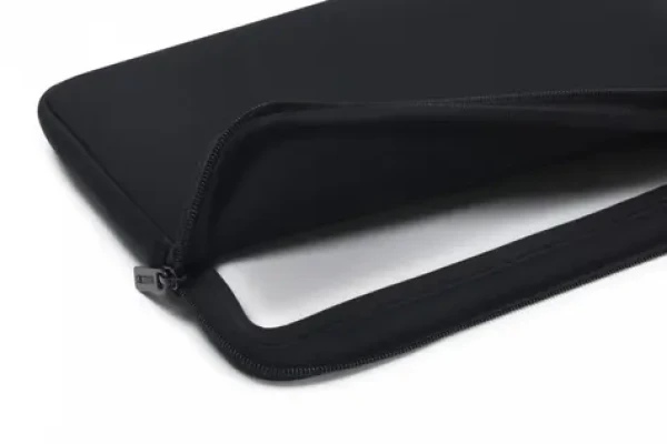 DICOTA Perfect Skin 15-15,6" černá / Pouzdro na notebook / do 15,6" / neopren (D31188-RPET)