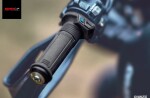 Motocyklové vyhřívané rukojeti KOSO HG‑13- 130mm