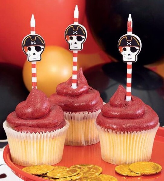Svíčky pirát 4 ks 11 cm Svíčky pirát 4 ks 11 cm