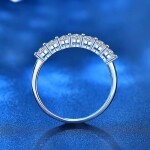Royal Fashion stříbrný prsten HA-XJZ042-SILVER-MOISSANITE Velikost: 7 (EU: 54-56)
