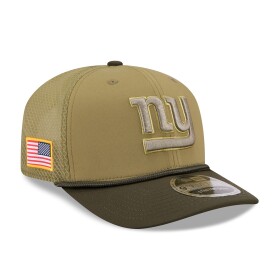 New Era Pánská kšiltovka New York Giants NFL 2025 Salute to Service 9SEVENTY Trucker Snapback
